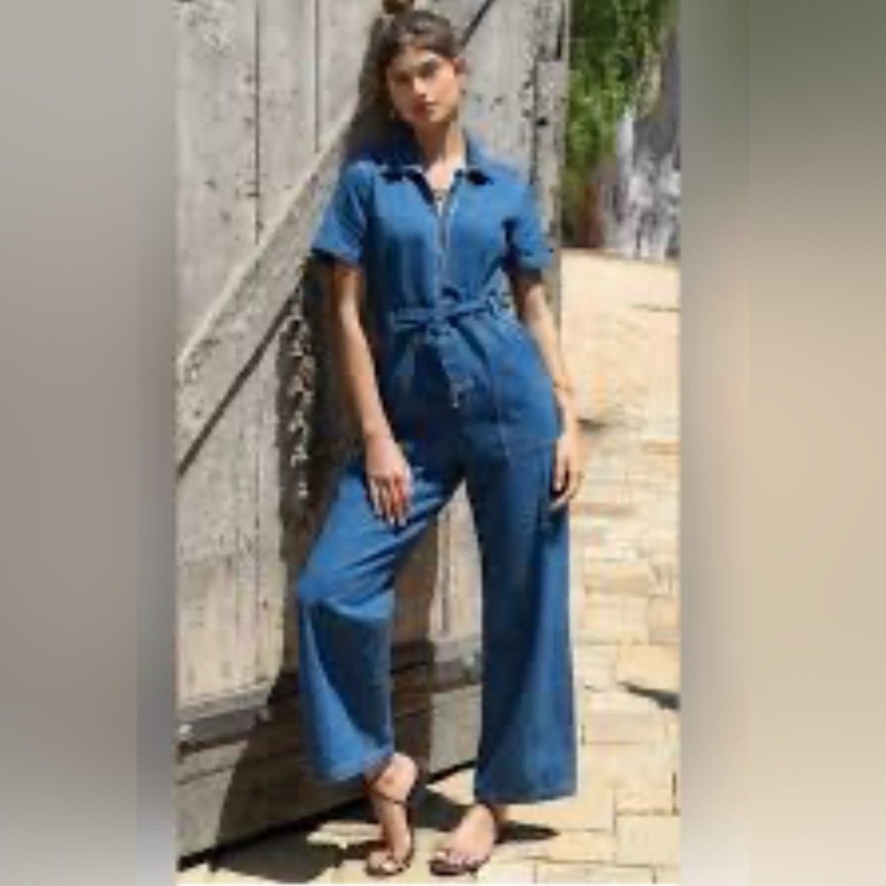 Velvet Heart Denim Blue Jumpsuit - Picture 2 of 8
